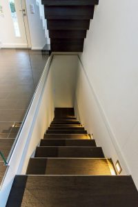 Escalier moderne et design sur mesure fabriqué par K-ESCALIERS