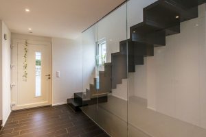 Escalier moderne et design sur mesure fabriqué par K-ESCALIERS