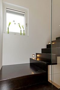 Escalier moderne et design sur mesure fabriqué par K-ESCALIERS
