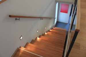 Escalier moderne et design sur mesure fabriqué par K-ESCALIERS