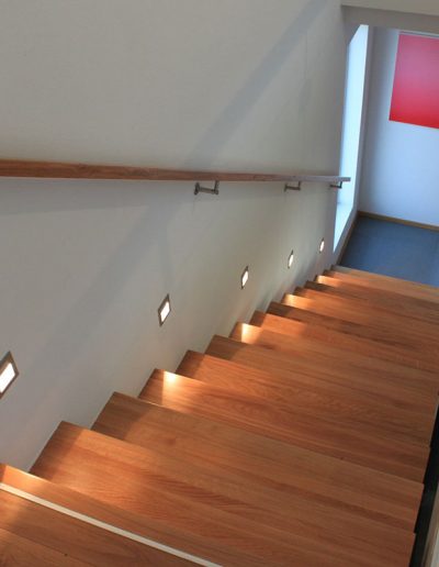 Escalier moderne et design sur mesure fabriqué par K-ESCALIERS