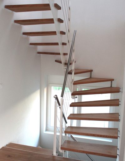 Escalier moderne et design sur mesure fabriqué par K-ESCALIERS