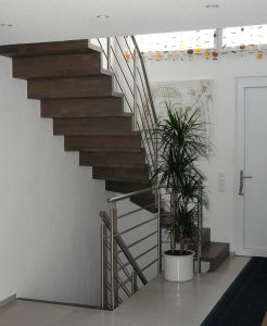 Escalier moderne et design sur mesure fabriqué par K-ESCALIERS