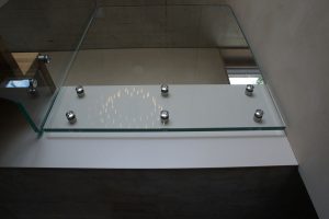 Escalier moderne et design sur mesure fabriqué par K-ESCALIERS