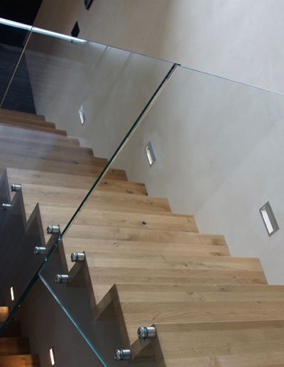 Escalier moderne et design sur mesure fabriqué par K-ESCALIERS