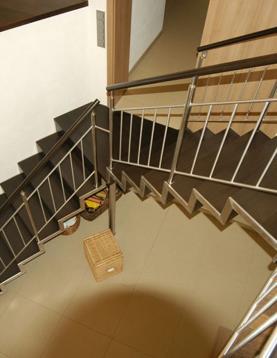 Escalier moderne et design sur mesure fabriqué par K-ESCALIERS