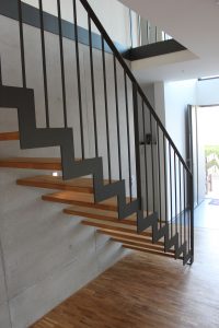Escalier moderne et design sur mesure fabriqué par K-ESCALIERS