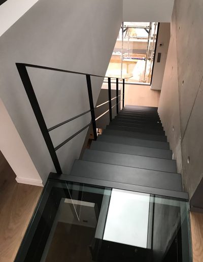 Escalier moderne et design sur mesure fabriqué par K-ESCALIERS