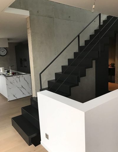 Escalier moderne et design sur mesure fabriqué par K-ESCALIERS
