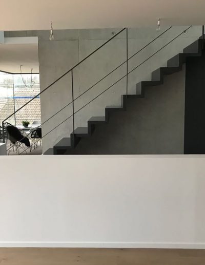 Escalier moderne et design sur mesure fabriqué par K-ESCALIERS