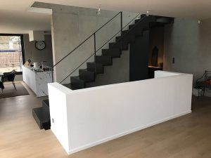Escalier moderne et design sur mesure fabriqué par K-ESCALIERS