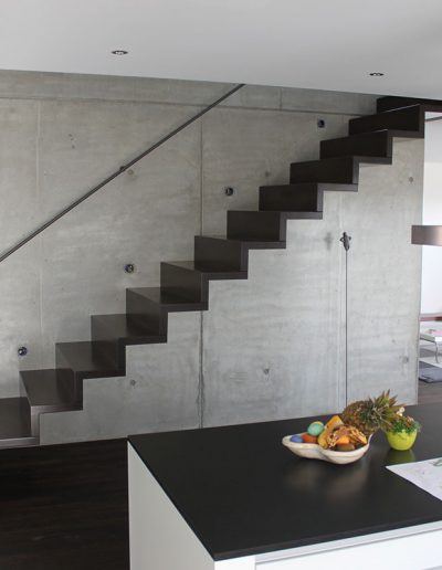 Escalier moderne et design sur mesure fabriqué par K-ESCALIERS