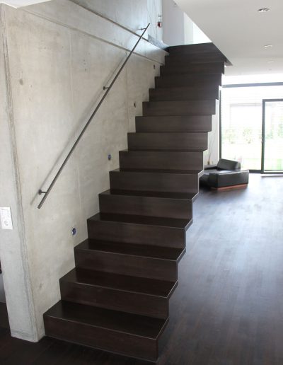 Escalier moderne et design sur mesure fabriqué par K-ESCALIERS