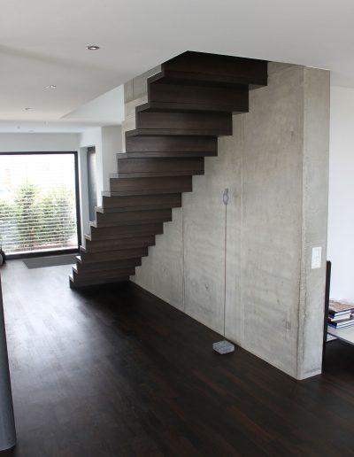 Escalier moderne et design sur mesure fabriqué par K-ESCALIERS