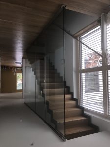 Escalier moderne et design sur mesure fabriqué par K-ESCALIERS