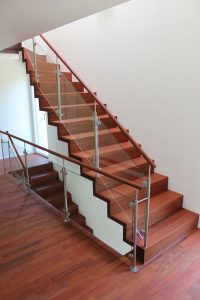 Escalier moderne et design sur mesure fabriqué par K-ESCALIERS