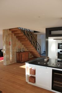 Escalier moderne et design sur mesure fabriqué par K-ESCALIERS