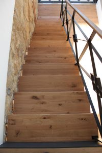 Escalier moderne et design sur mesure fabriqué par K-ESCALIERS