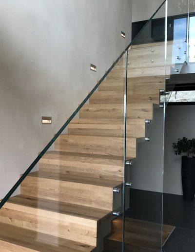 Escalier moderne et design sur mesure fabriqué par K-ESCALIERS