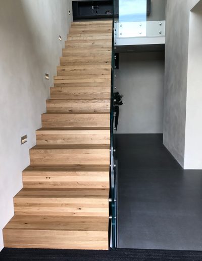 Escalier moderne et design sur mesure fabriqué par K-ESCALIERS