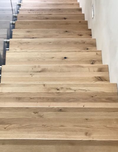 Escalier moderne et design sur mesure fabriqué par K-ESCALIERS