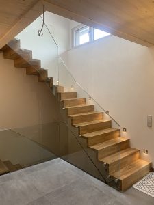 Escalier moderne et design sur mesure fabriqué par K-ESCALIERS