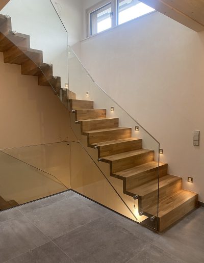 Escalier moderne et design sur mesure fabriqué par K-ESCALIERS