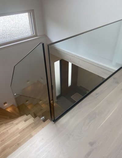 Escalier moderne et design sur mesure fabriqué par K-ESCALIERS