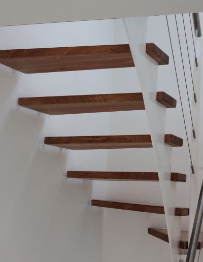 Escalier moderne et design sur mesure fabriqué par K-ESCALIERS
