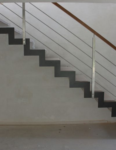 Escalier moderne et design sur mesure fabriqué par K-ESCALIERS