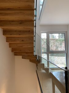 Escalier moderne et design sur mesure fabriqué par K-ESCALIERS
