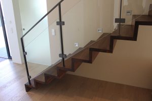 Escalier moderne et design sur mesure fabriqué par K-ESCALIERS