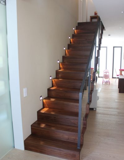 Escalier moderne et design sur mesure fabriqué par K-ESCALIERS