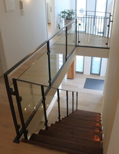 Escalier moderne et design sur mesure fabriqué par K-ESCALIERS