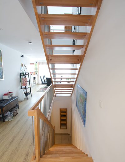 Escalier moderne et design sur mesure fabriqué par K-ESCALIERS