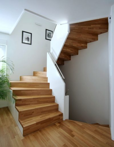 Escalier moderne et design sur mesure fabriqué par K-ESCALIERS