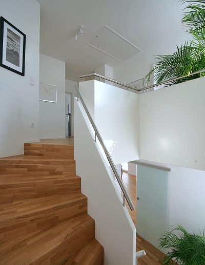Escalier moderne et design sur mesure fabriqué par K-ESCALIERS