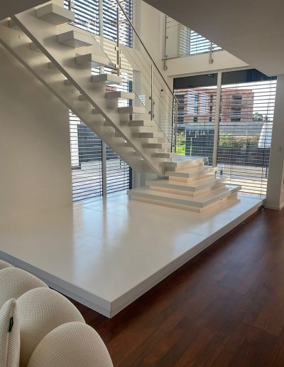 Escalier moderne et design sur mesure fabriqué par K-ESCALIERS