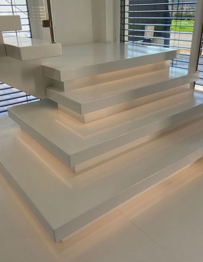 Escalier moderne et design sur mesure fabriqué par K-ESCALIERS