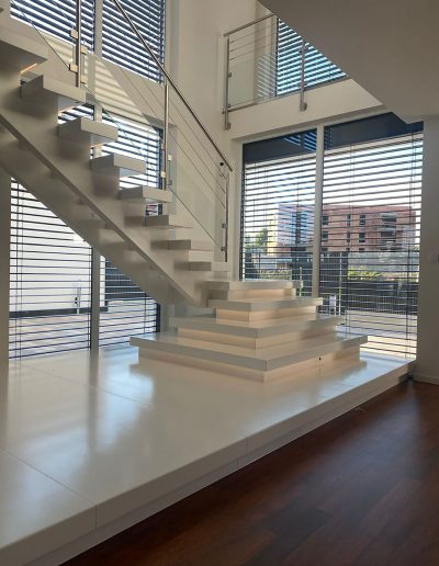 Escalier moderne et design sur mesure fabriqué par K-ESCALIERS